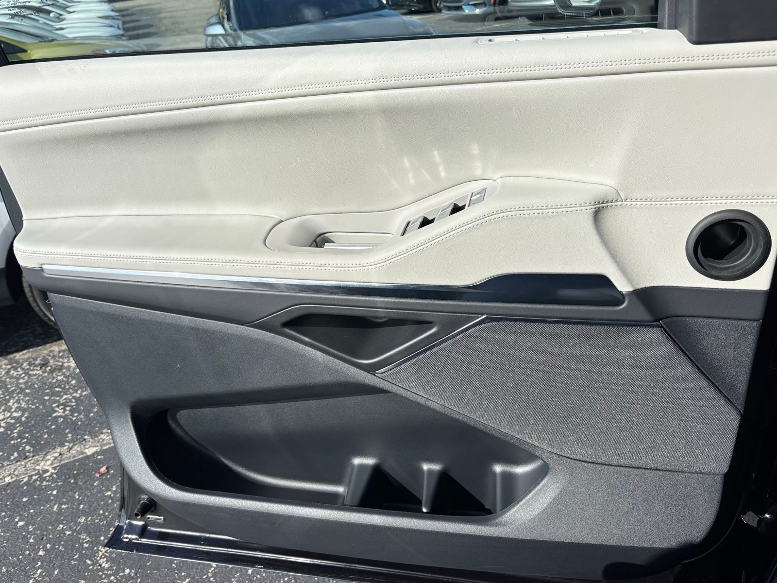 2025 Lincoln Navigator Reserve L - Photo 14
