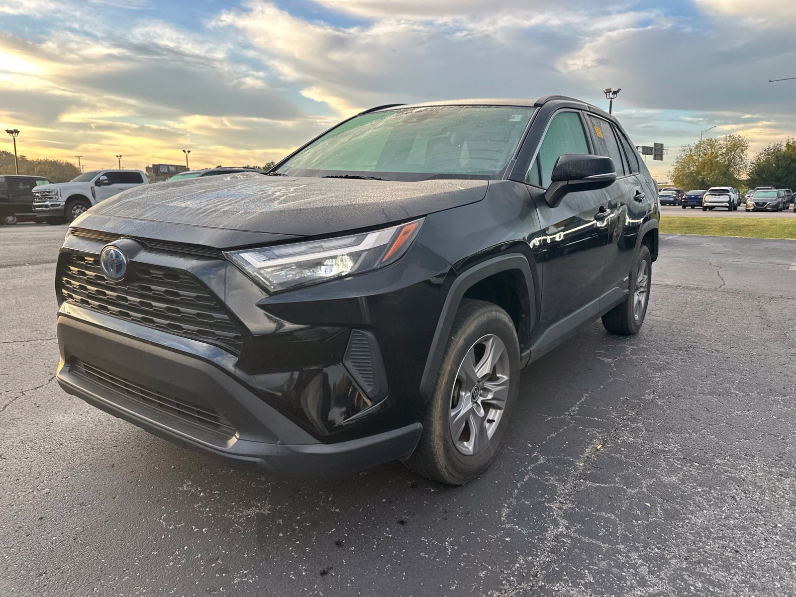  Toyota RAV4 Hybrid
