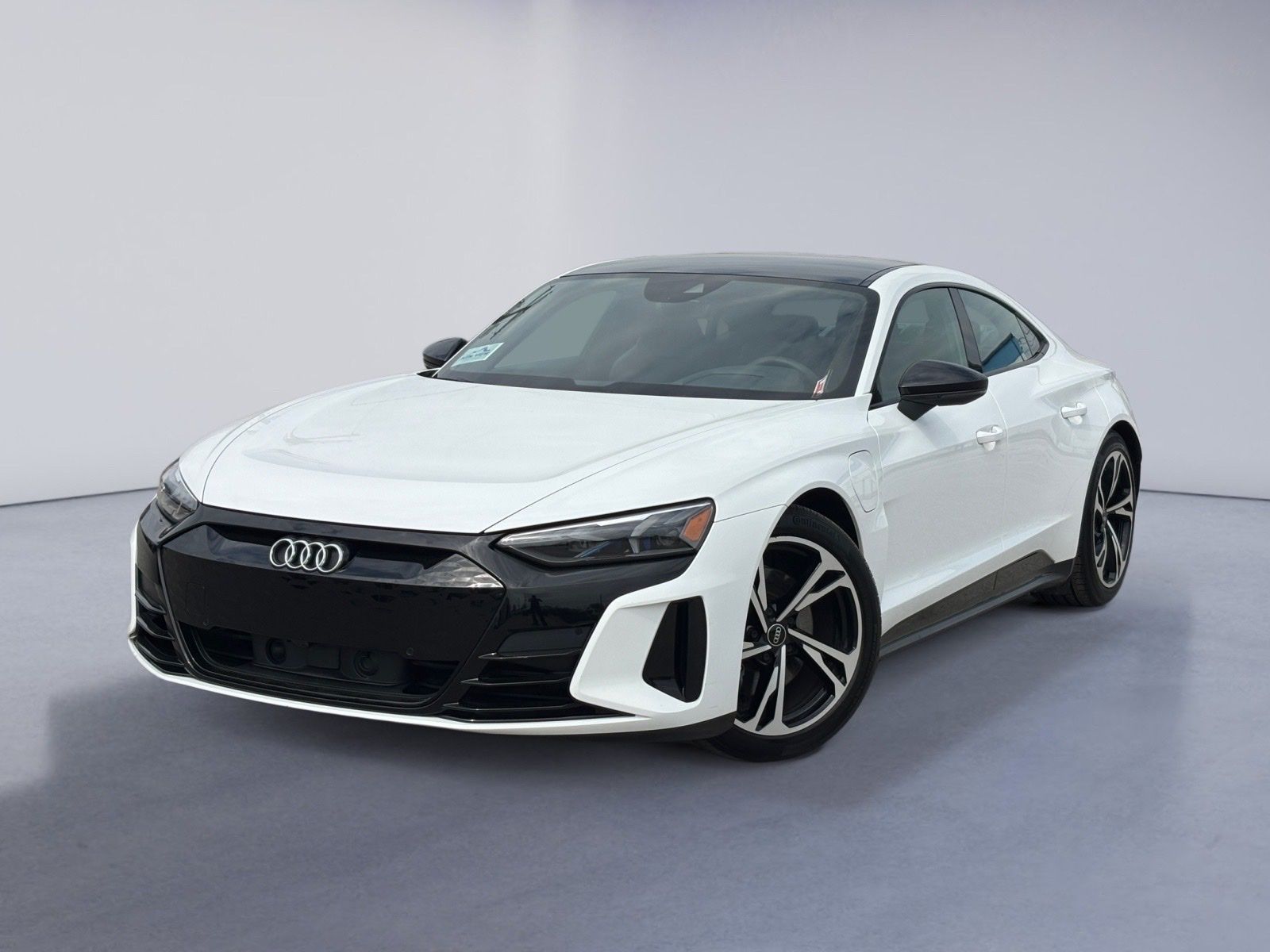 Certified 2022 Audi e-tron GT Premium Plus with VIN WAUCJBFW8N7001538 for sale in Chattanooga, TN