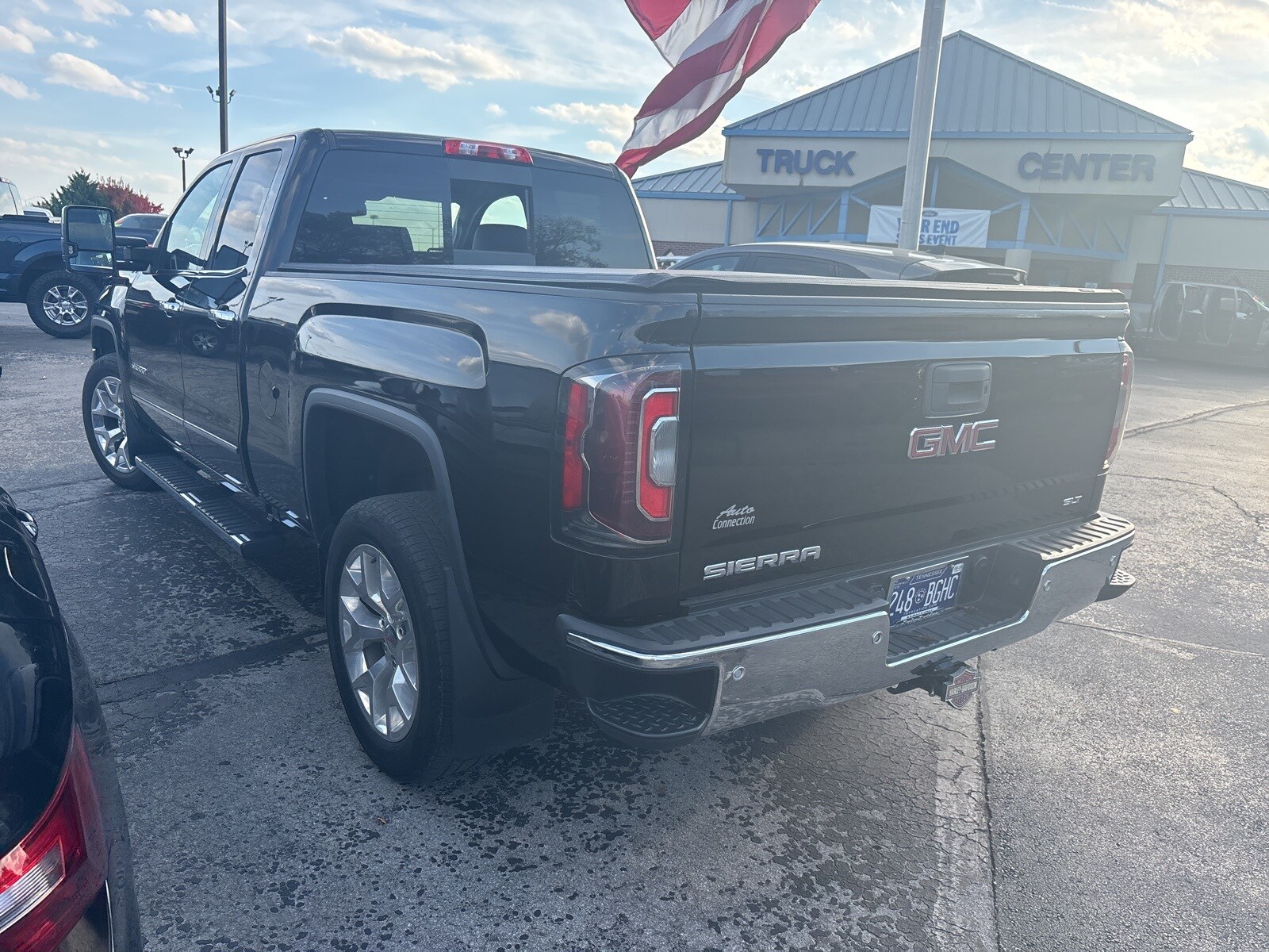 2018 Gmc Sierra 1500 SLT photo 3