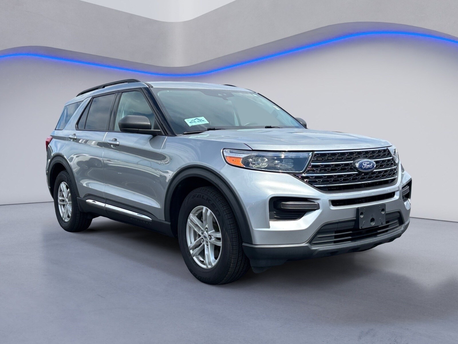 2023 Ford Explorer XLT photo 2