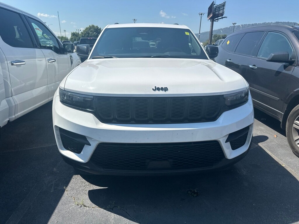 Certified 2024 Jeep Grand Cherokee Altitude X SUV