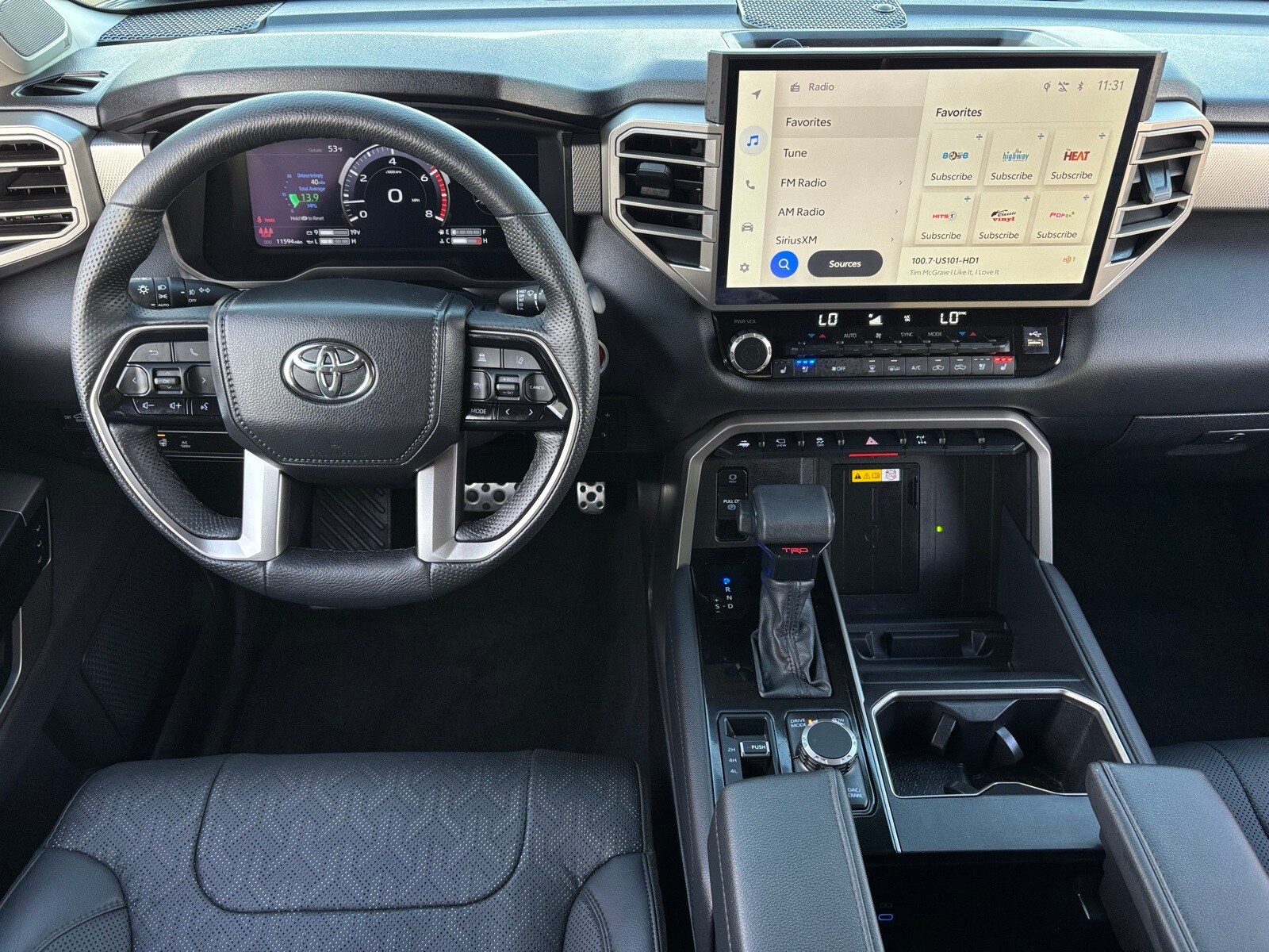 2024 Toyota Tundra Limited photo 3