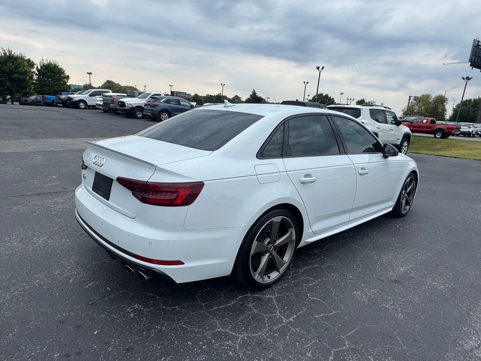 2019 Audi S4 Prestige Base photo 3