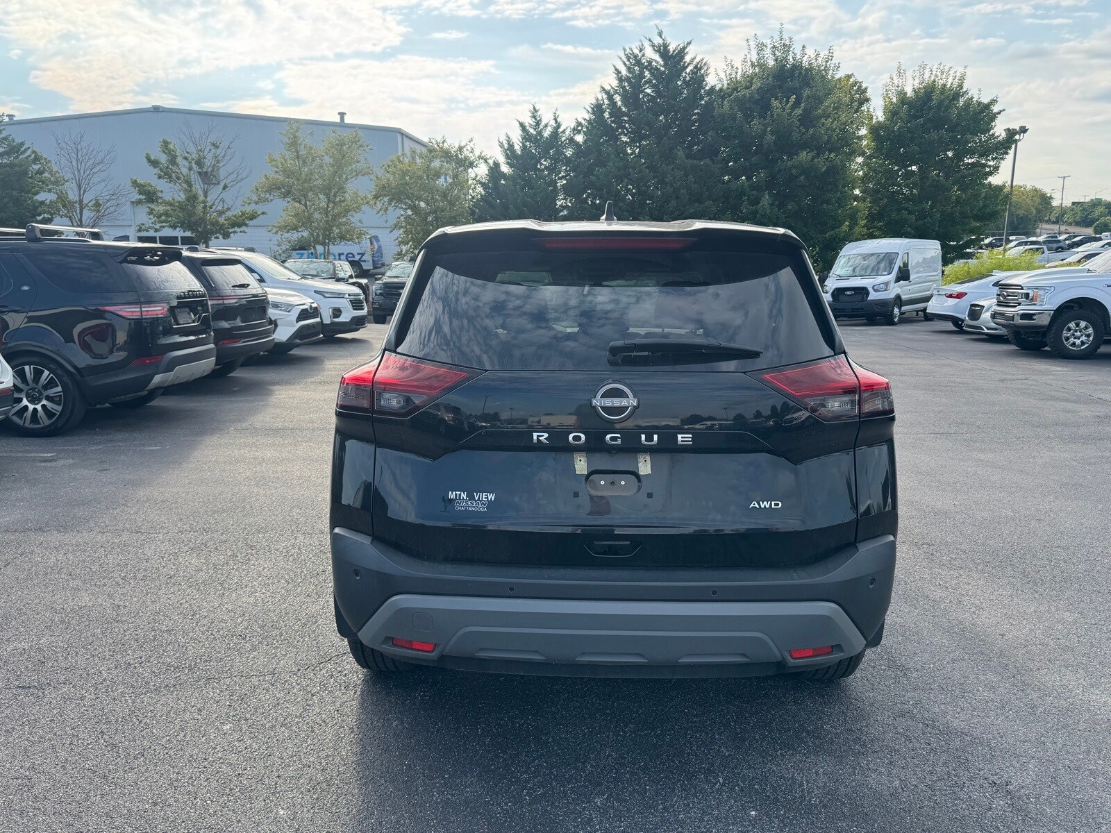 2023 Nissan Rogue S photo 3