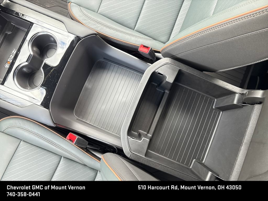 2026 GMC Yukon XL AT4 - Photo 22