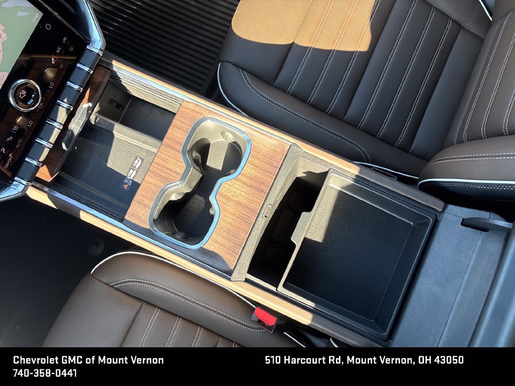 2027 GMC Acadia Denali Ultimate - Photo 23
