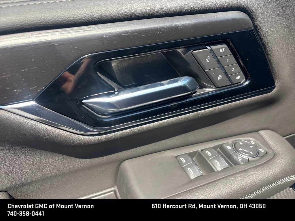 2026 GMC Yukon XL Denali - Photo 15