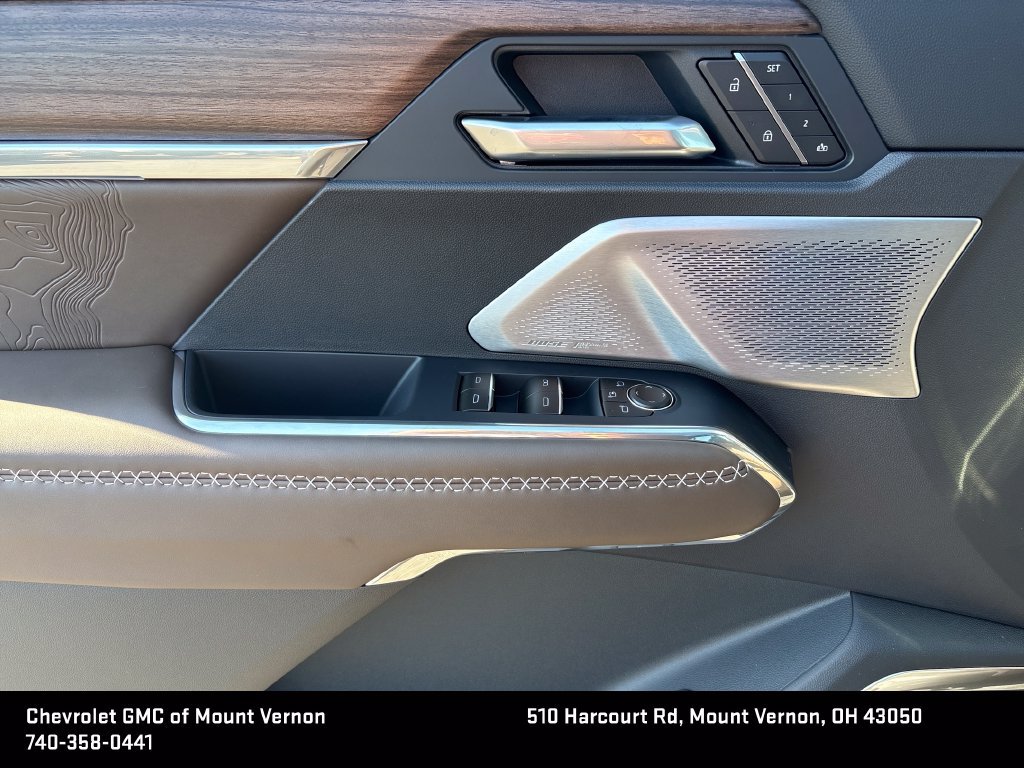 2027 GMC Acadia Denali Ultimate - Photo 15
