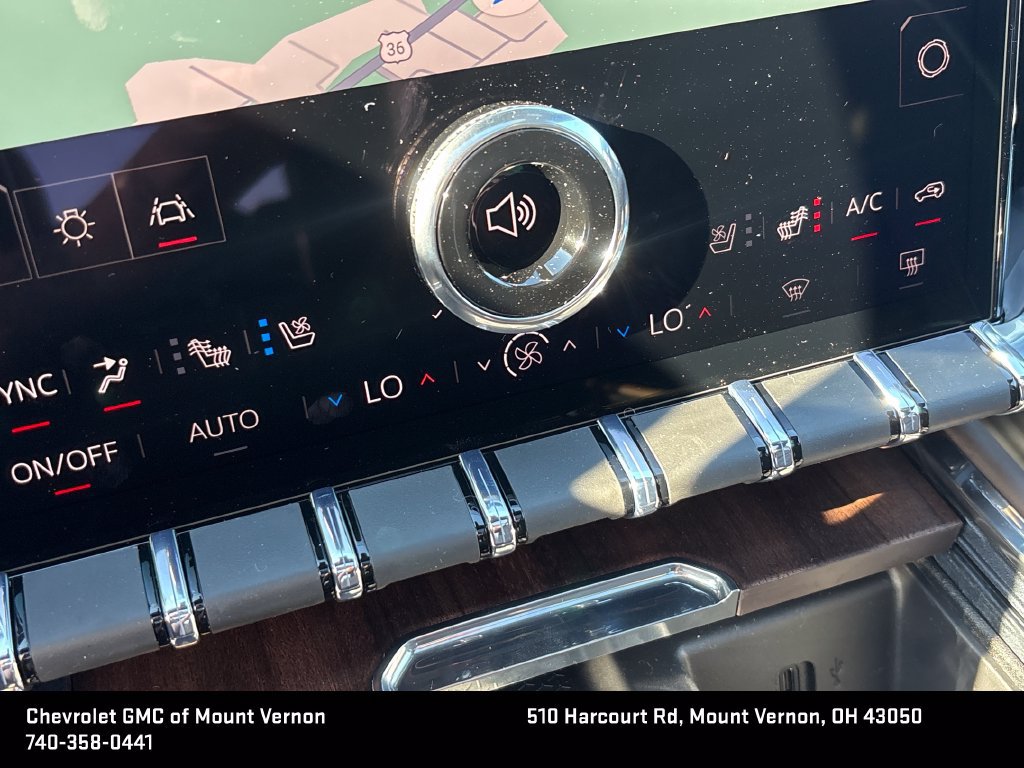 2027 GMC Acadia Denali Ultimate - Photo 38
