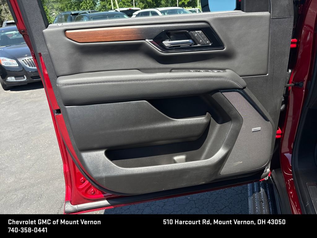 2026 GMC Yukon XL Denali - Photo 14