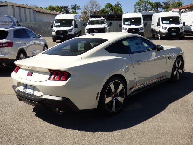 2025 Ford Mustang GT Premium Fastback - Photo 3