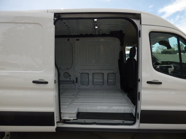 2025 Ford Transit 250