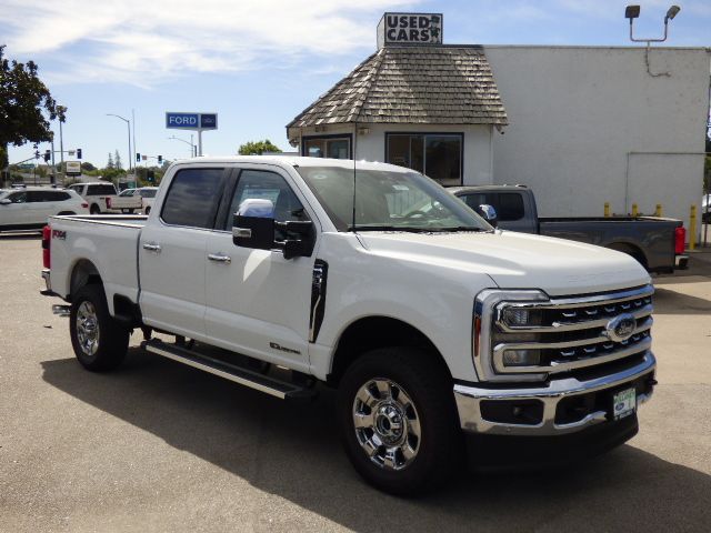 2026 Ford F-350 Lariat 4x4 Crew Cab 6-3/4' Box SRW's photo