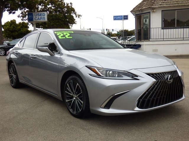 2022 Lexus ES