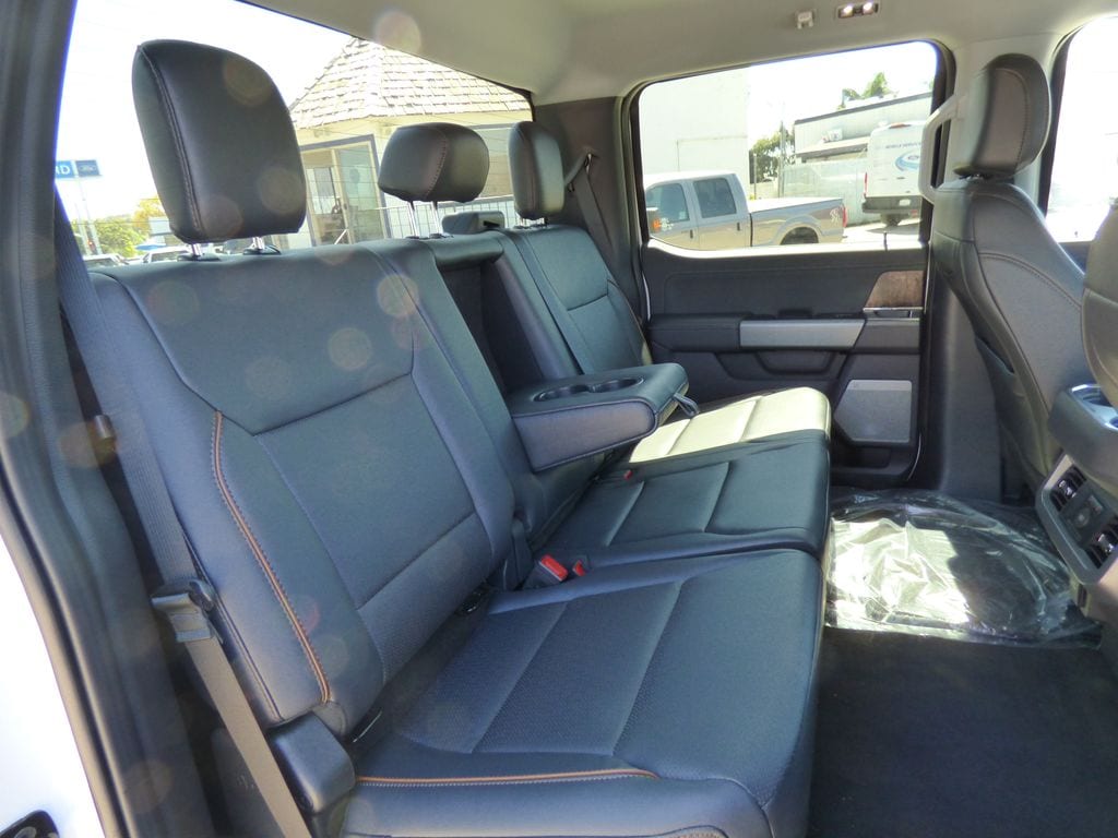2026 Ford F-250 Super Duty Lariat - Photo 16