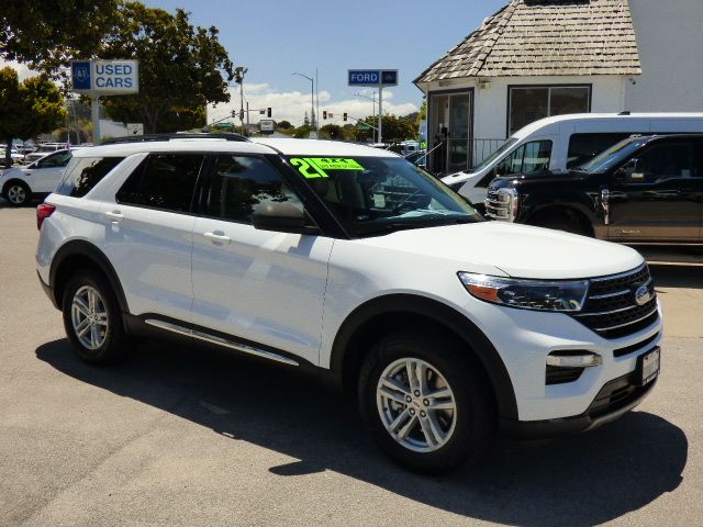 2021 Ford Explorer XLT 4WD's photo