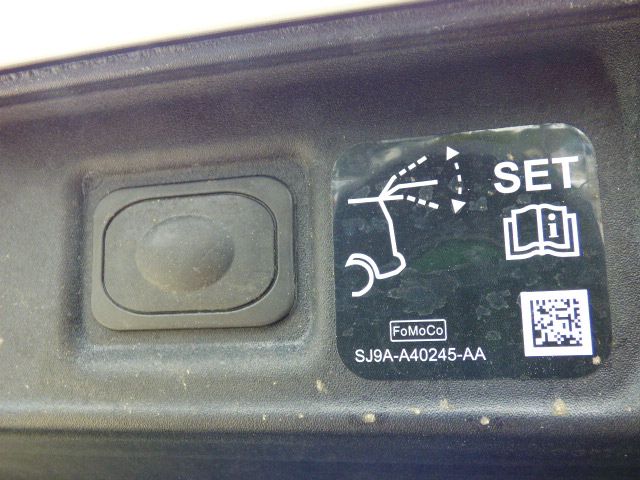 2025 Ford Mustang Mach-E Premium - Photo 12