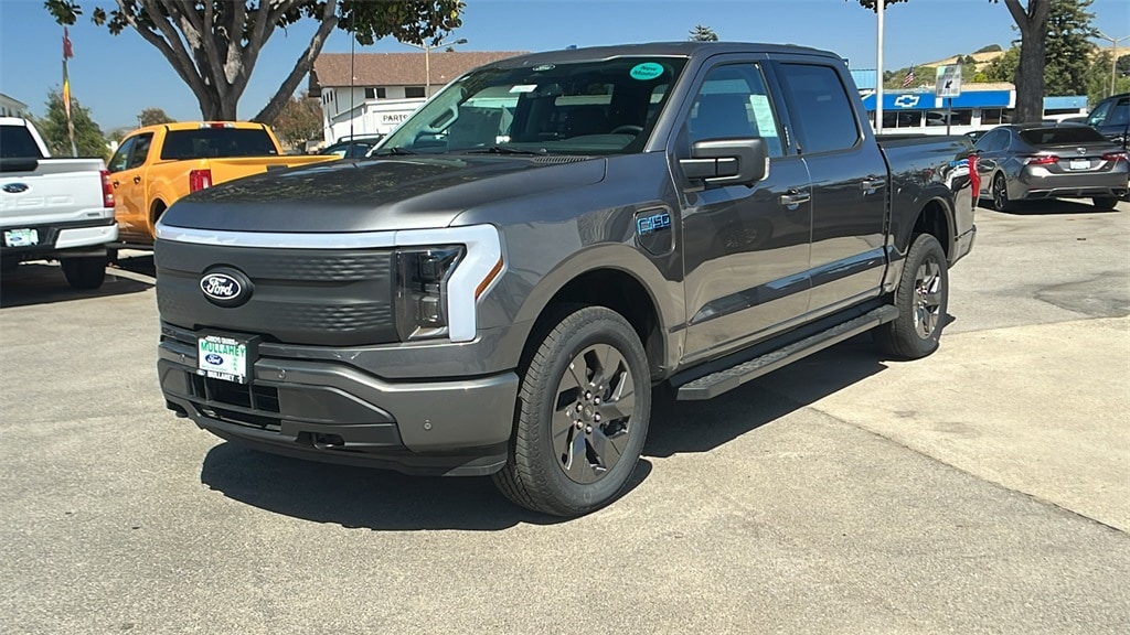 2024 Ford F-150 Lightning Flash