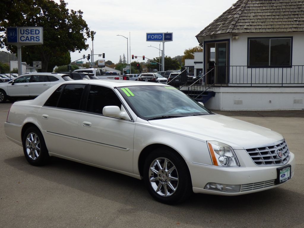 2011 Cadillac DTS