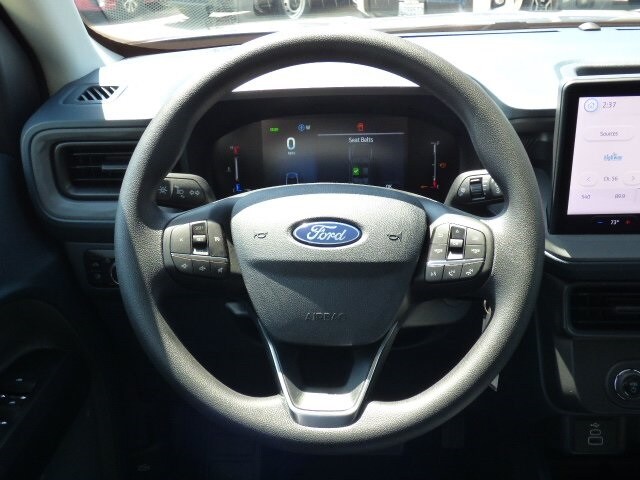 2025 Ford Maverick XL photo 4