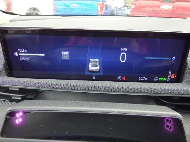 2025 Ford Mustang Mach-E Premium - Photo 29