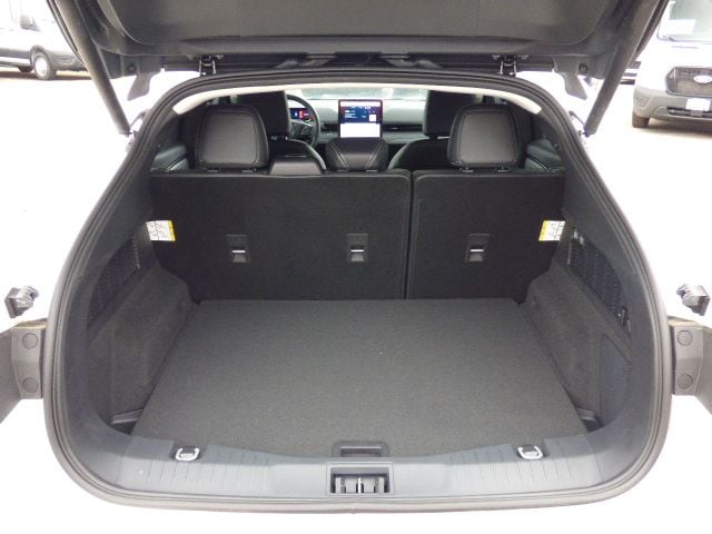 2025 Ford Mustang Mach-E Premium - Photo 11