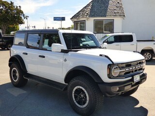 2026 Ford Bronco Outer Banks SUV