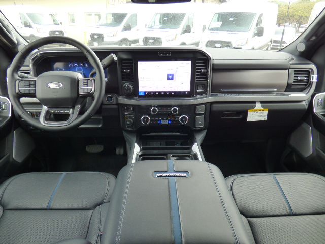 2026 Ford F-250 Super Duty Platinum - Photo 21