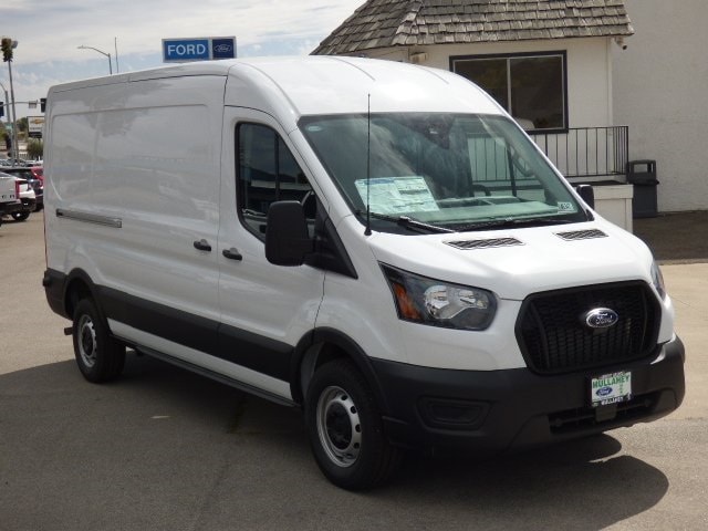 2025 Ford Transit 250