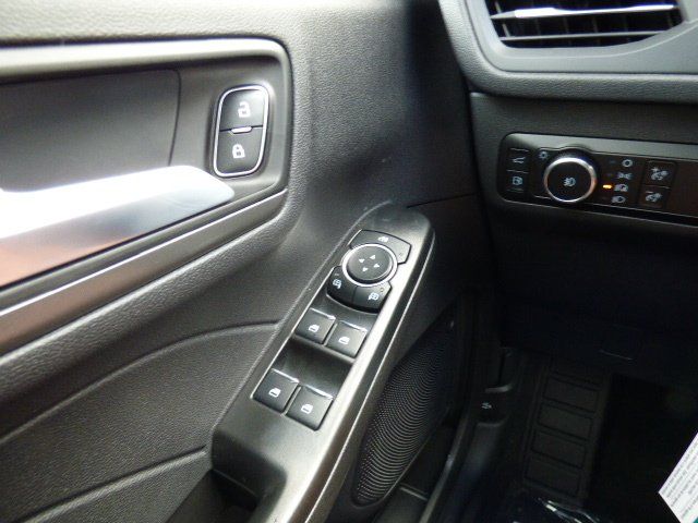 2025 Ford Escape Plug-in hybrid PHEV - Photo 28