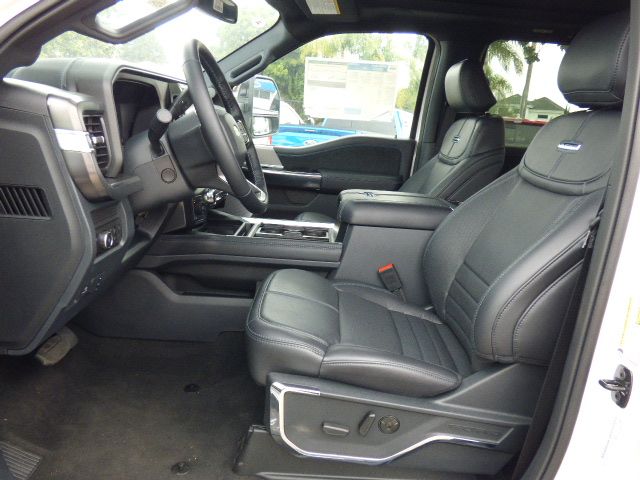 2026 Ford F-250 Super Duty Platinum - Photo 25
