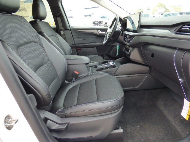 2025 Ford Escape Plug-in hybrid PHEV - Photo 10