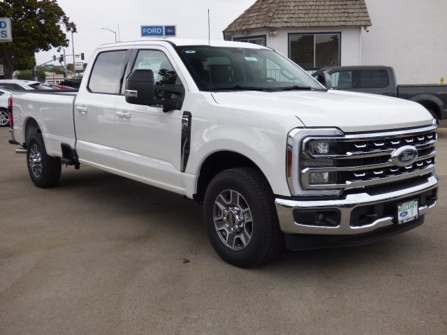 2026 Ford F-350 Super Duty XL's photo