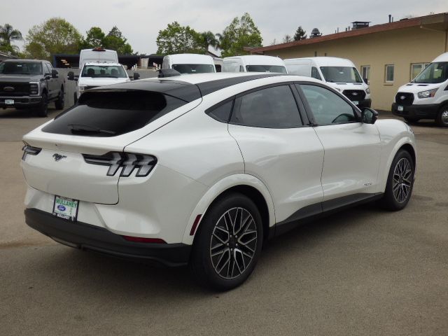 2025 Ford Mustang Mach-E Premium - Photo 3