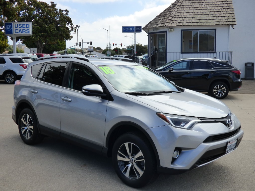 Used 2016 Toyota RAV4 XLE with VIN 2T3WFREV7GW254201 for sale in Arroyo Grande, CA