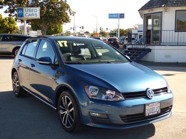 2017 Volkswagen Golf SE
