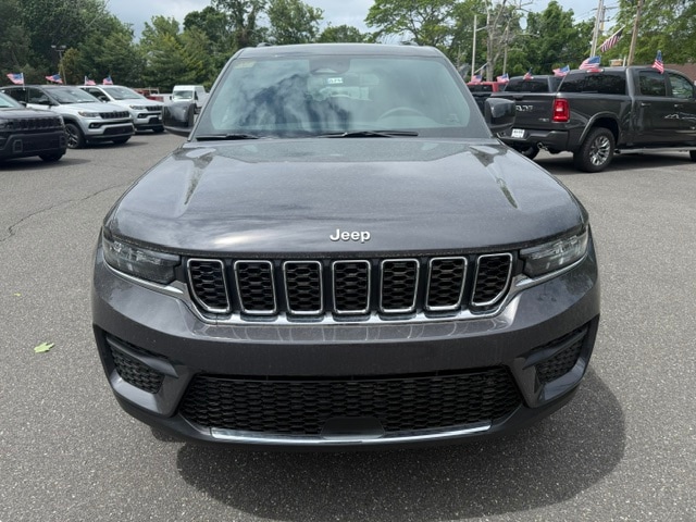 2026 Jeep Grand Cherokee Laredo - Photo 9