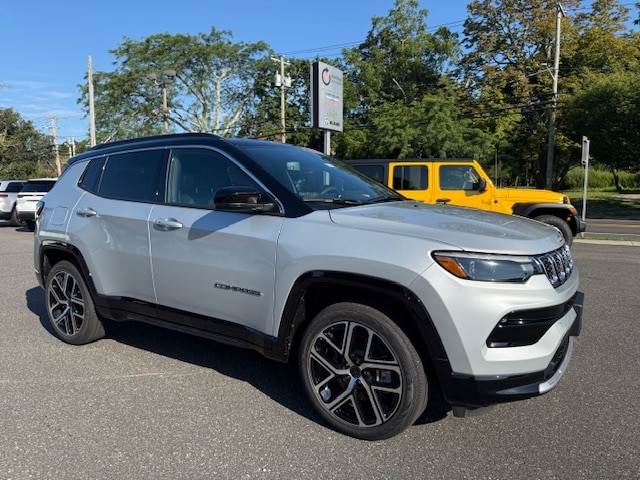 2025 Jeep Compass Sport Utility 