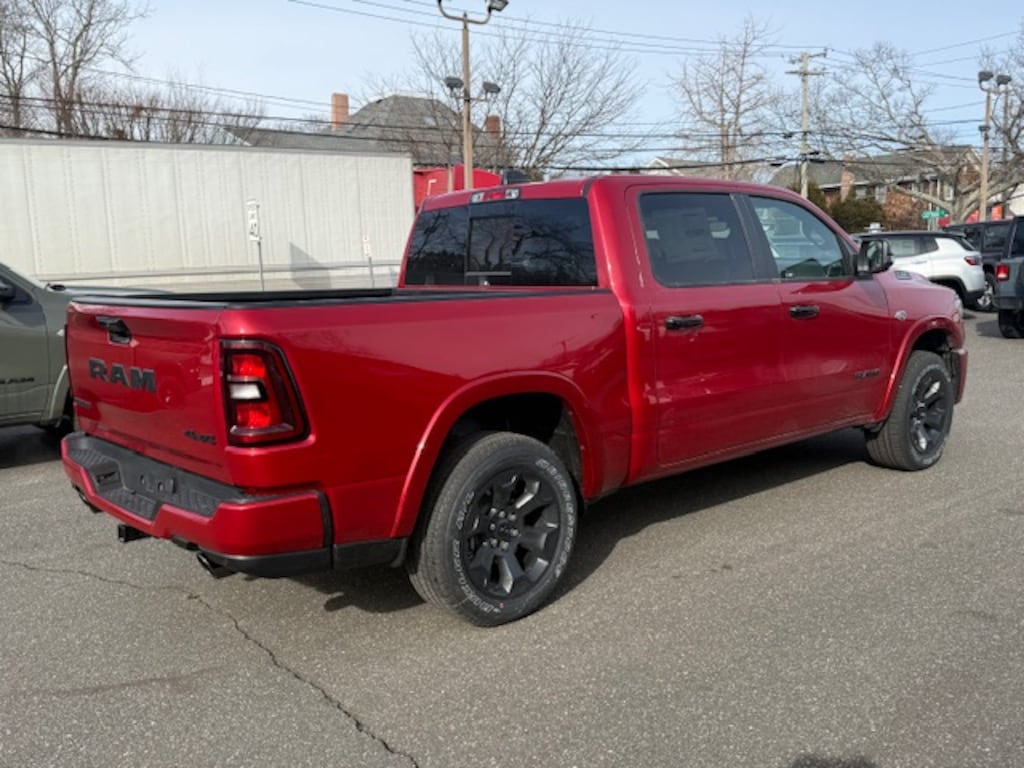 New 2026 Ram 1500 BIG HORN CREW CAB 4X4 5'7 BOX Pickup
