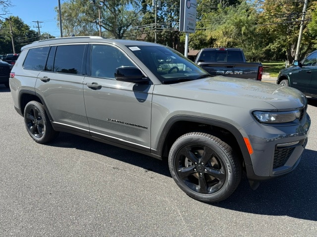 2027 Jeep Grand Cherokee L