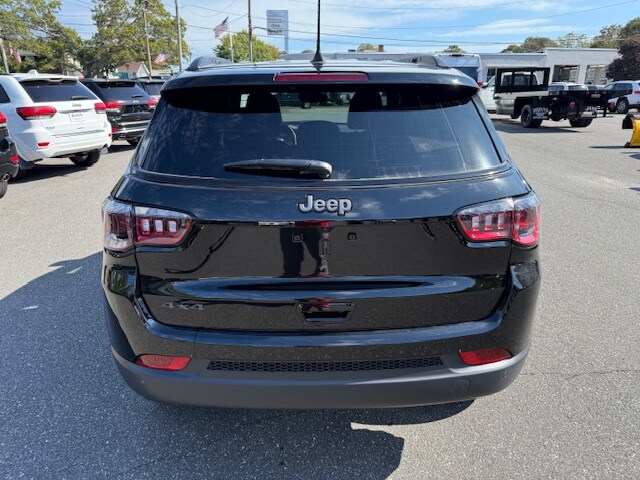 2026 Jeep Compass Limited Altitude photo 3