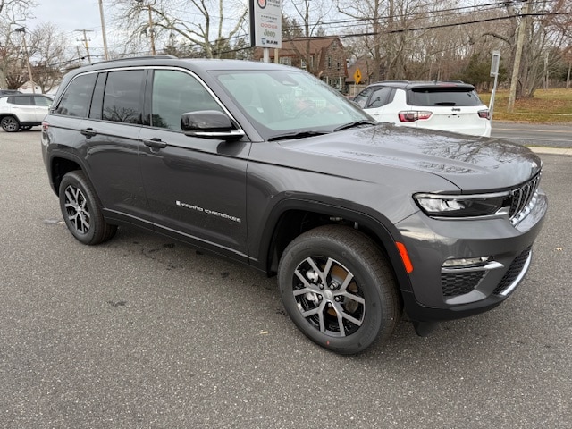 2025 Jeep Grand Cherokee Limited's photo
