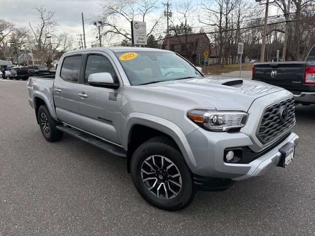 2022 Toyota Tacoma TRD Sport's photo