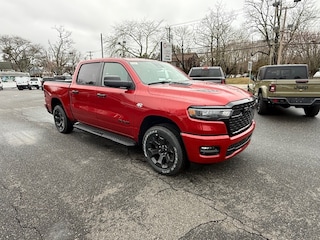 2026 Ram 1500 EXPRESS CREW CAB 4X4 5'7 BOX Pickup