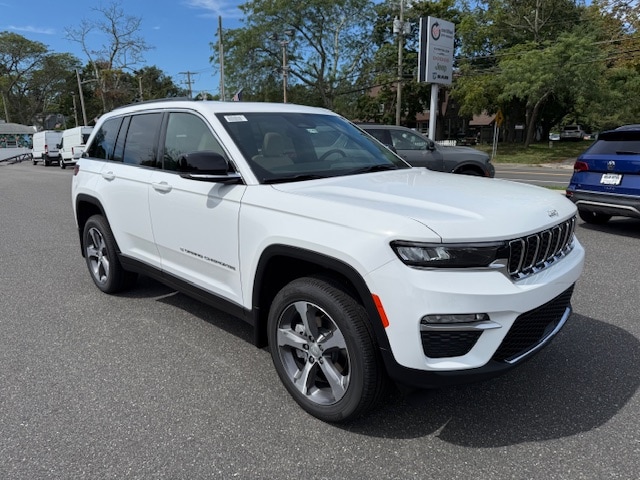 2025 Jeep Grand Cherokee Sport Utility 