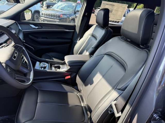 2026 Jeep Grand Cherokee L Limited - Photo 6