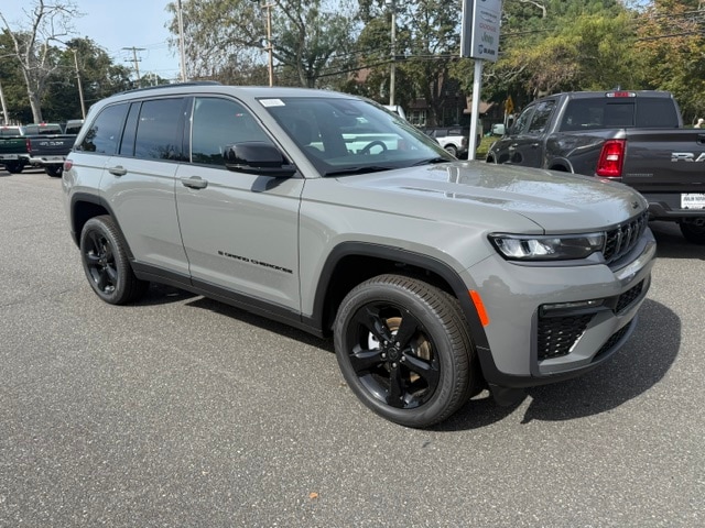 2027 Jeep Grand Cherokee