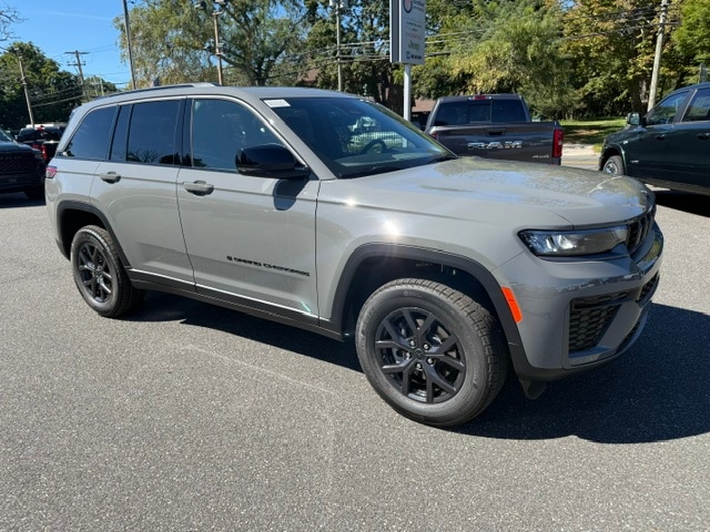 2027 Jeep Grand Cherokee