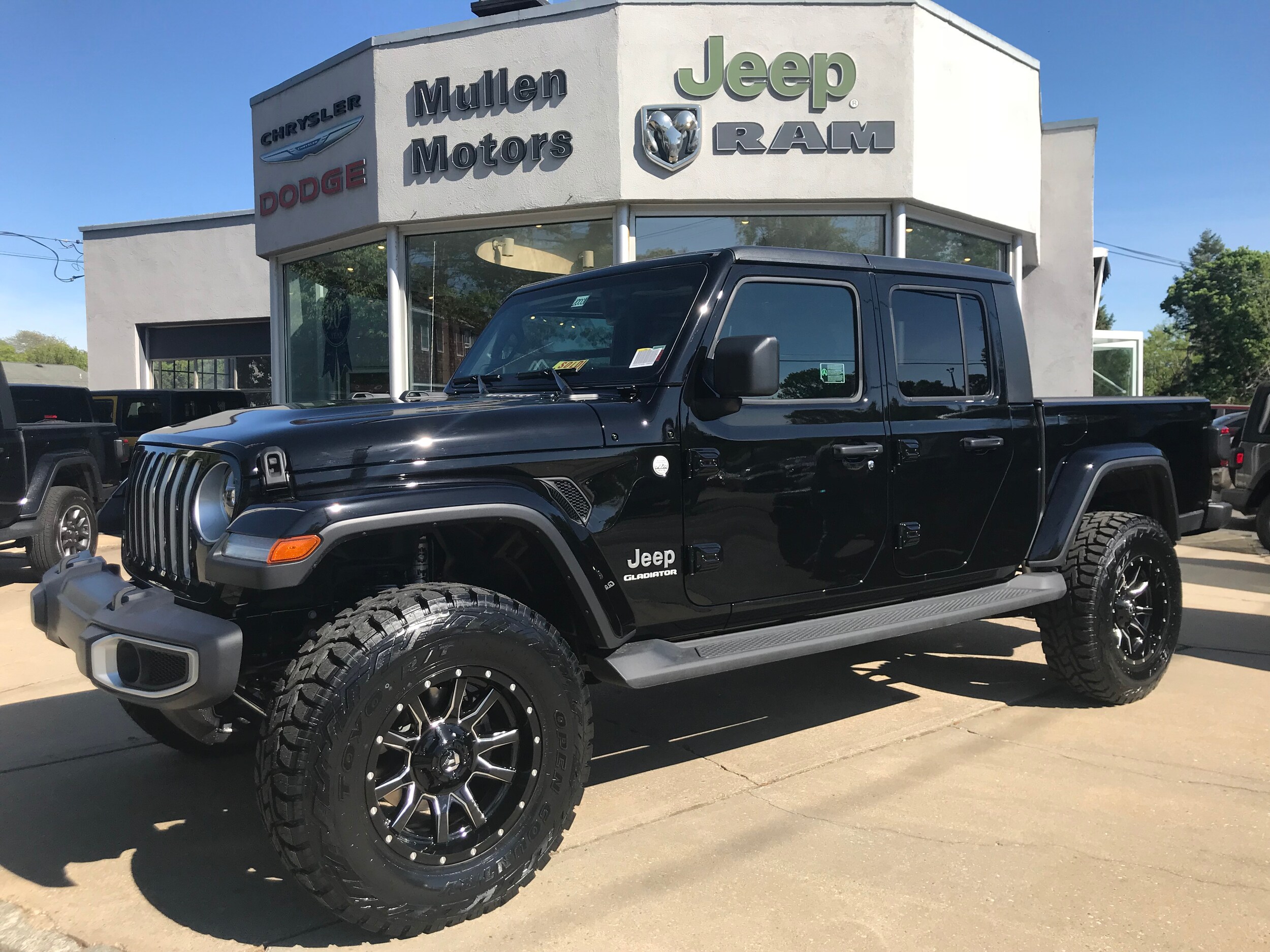 Mullen Motors Inc Chrysler Dodge Jeep Ram Dealer in Southold